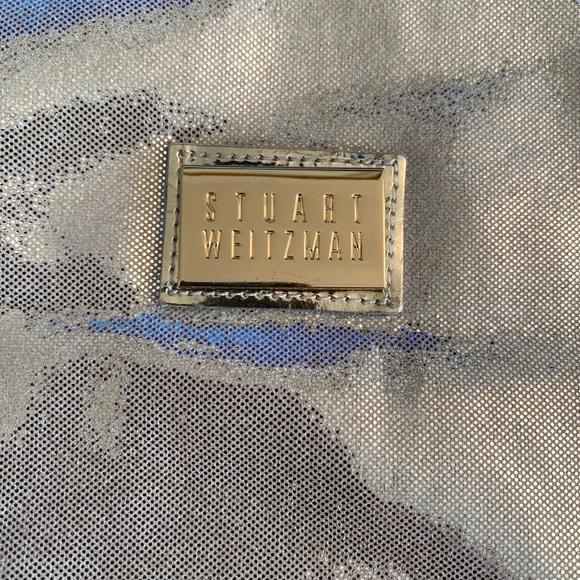 Stuart Weitzman Gold Drawstring Pouch (NWOT) - Picture 3 of 6
